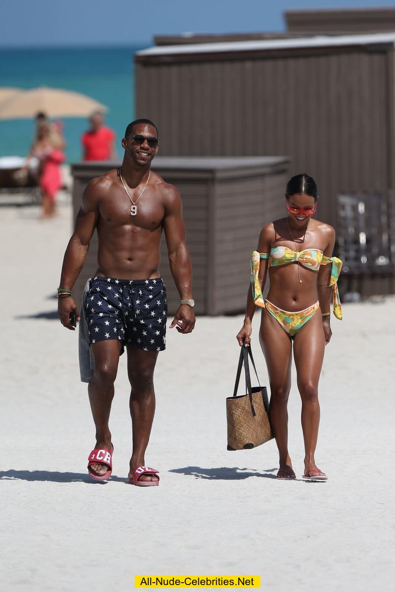 Karrueche Tran Wearing A Bikini Poolside In Miami